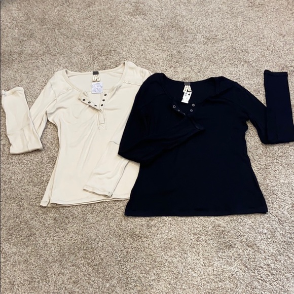 Tops - Picture 1 of 5